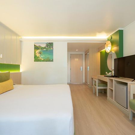 The Green Park Resort Pattaya Exterior photo