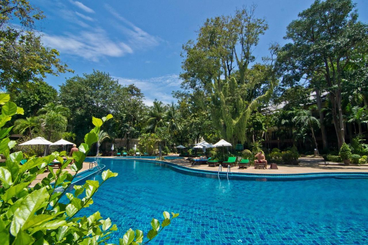 The Green Park Resort Pattaya Exterior photo