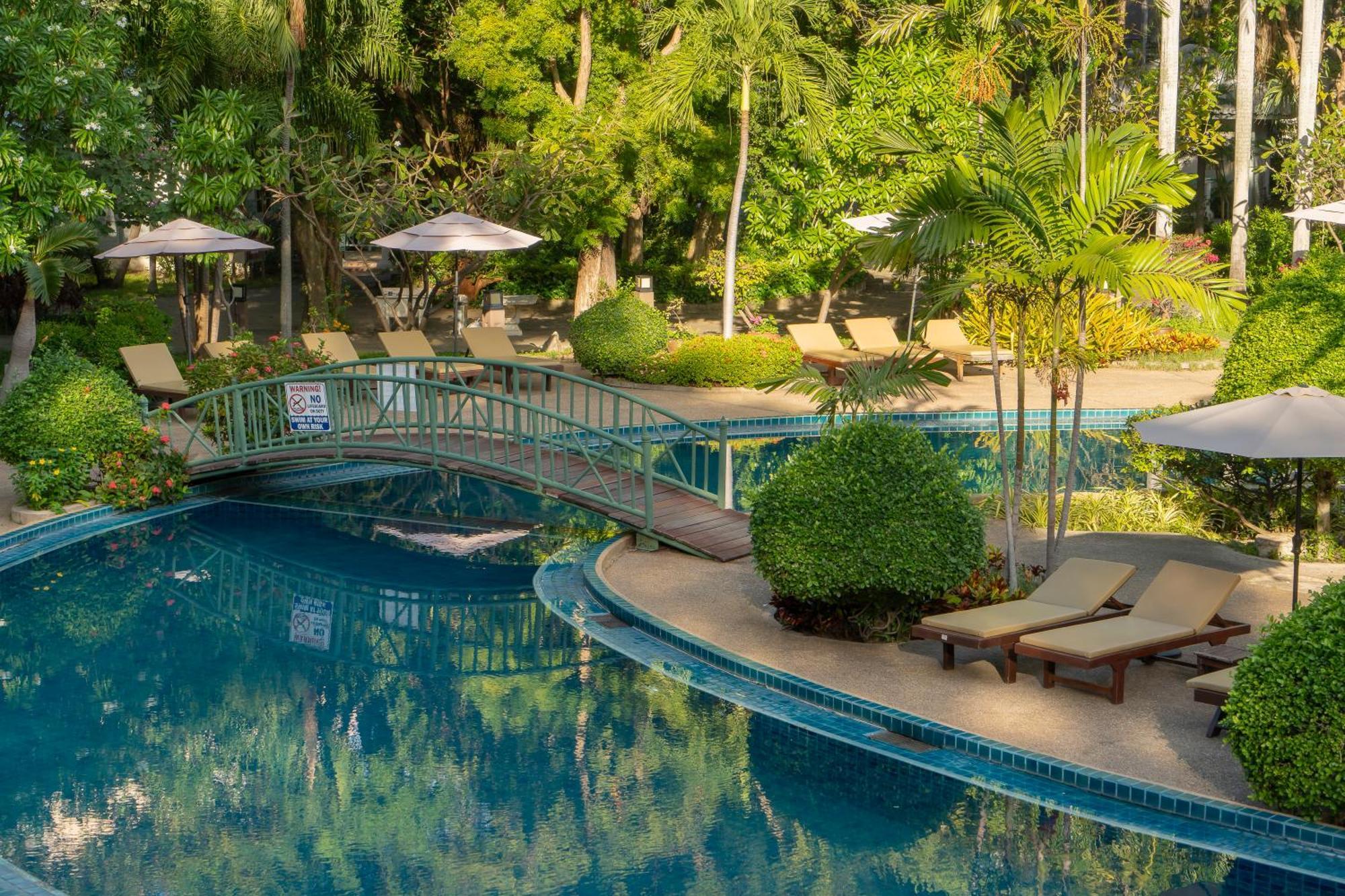 The Green Park Resort Pattaya Exterior photo