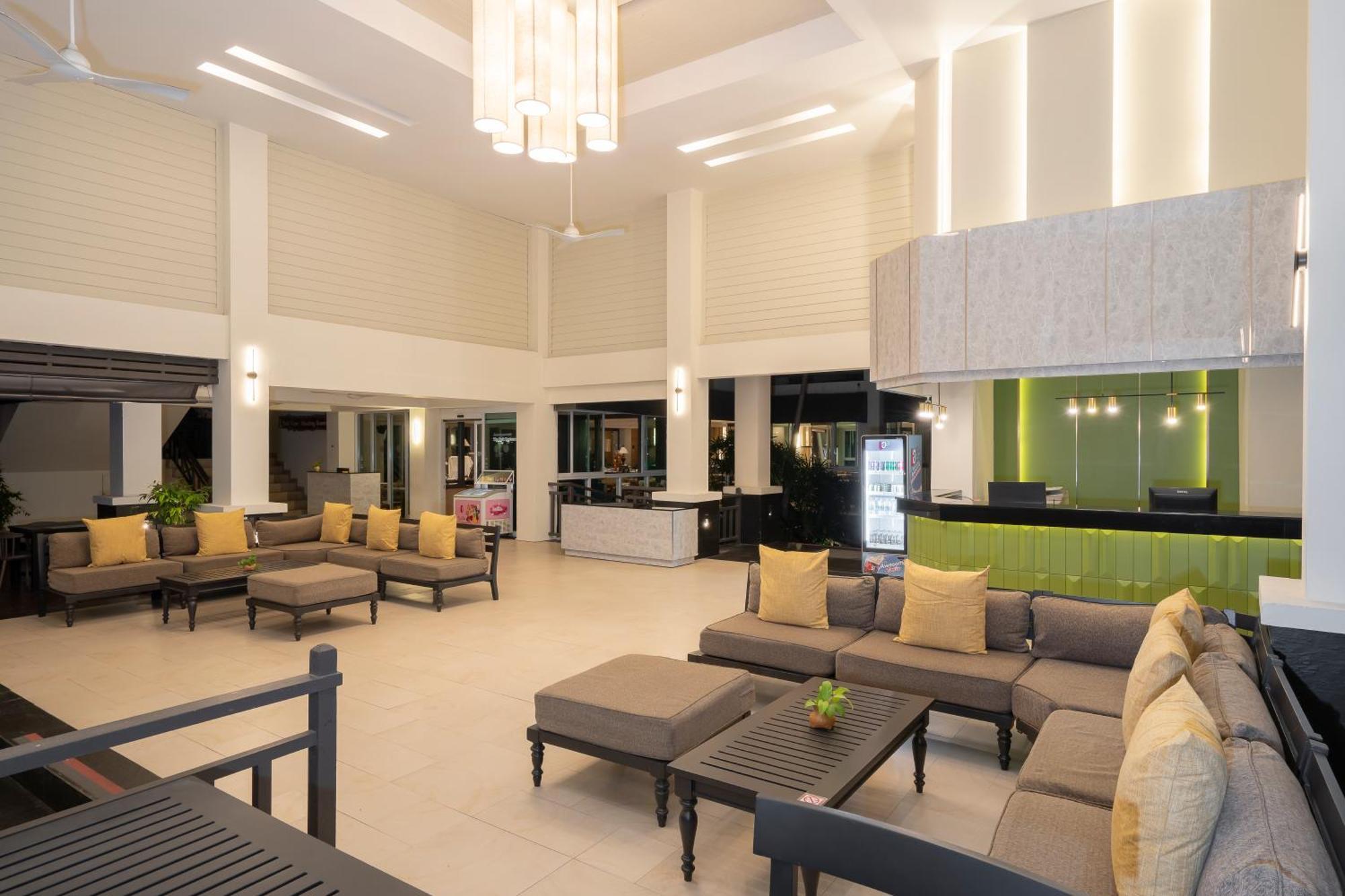 The Green Park Resort Pattaya Exterior photo