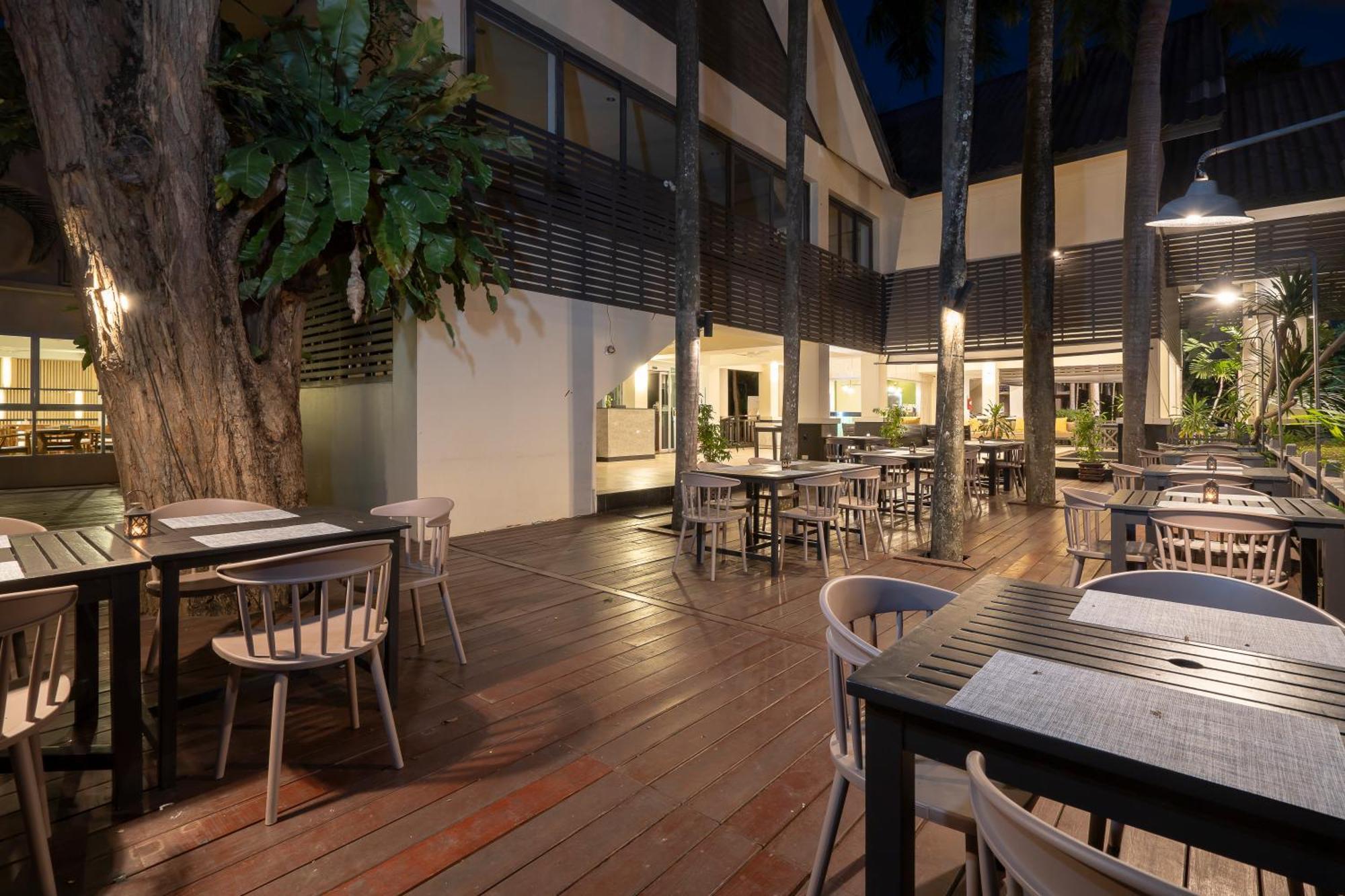 The Green Park Resort Pattaya Exterior photo