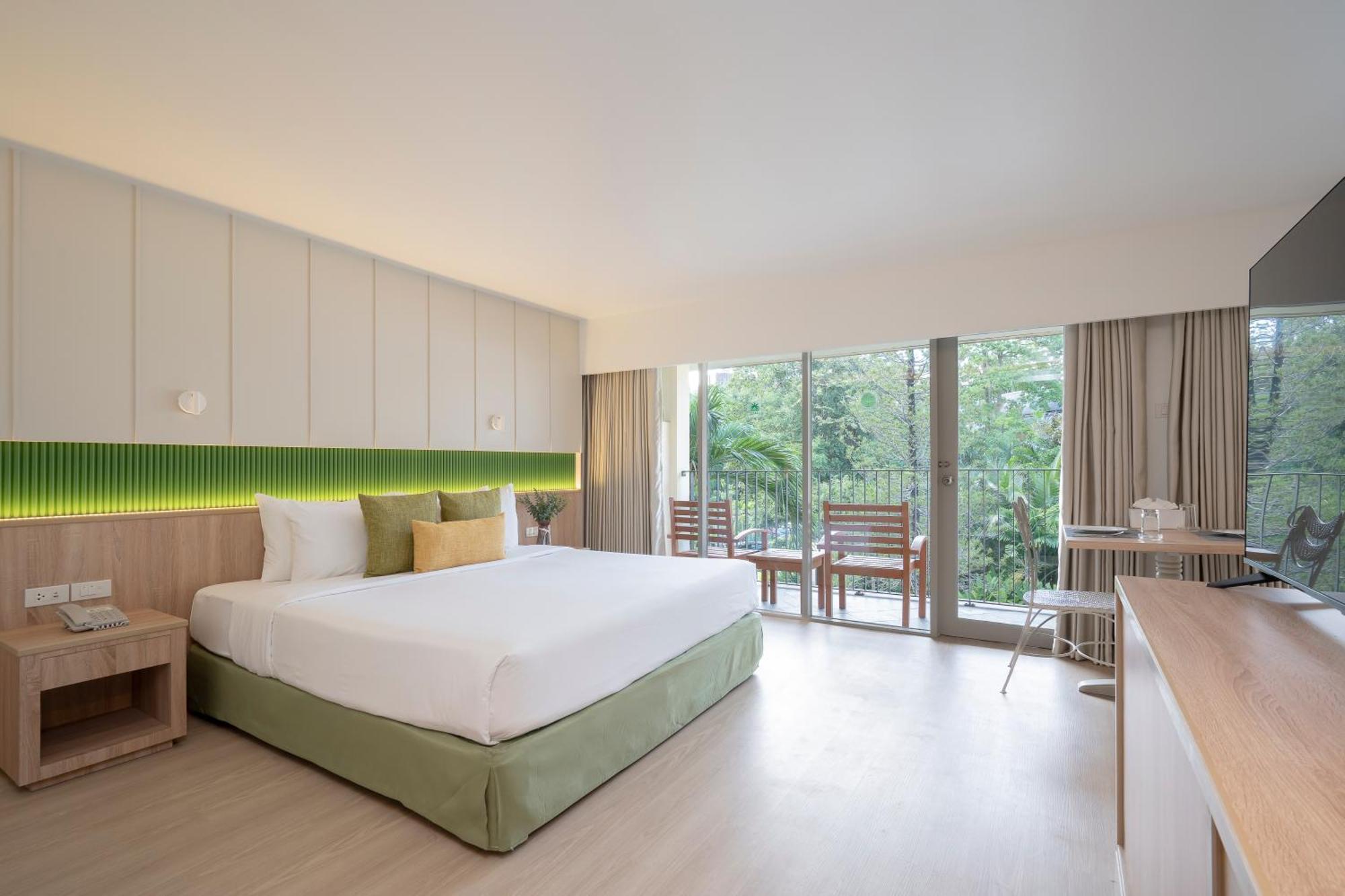 The Green Park Resort Pattaya Exterior photo