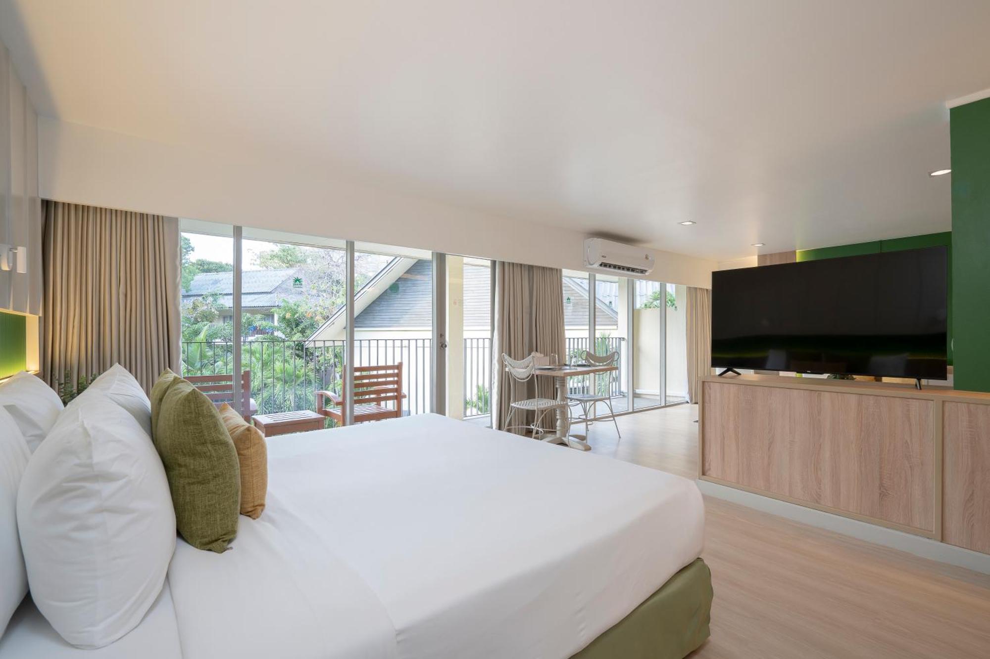 The Green Park Resort Pattaya Exterior photo