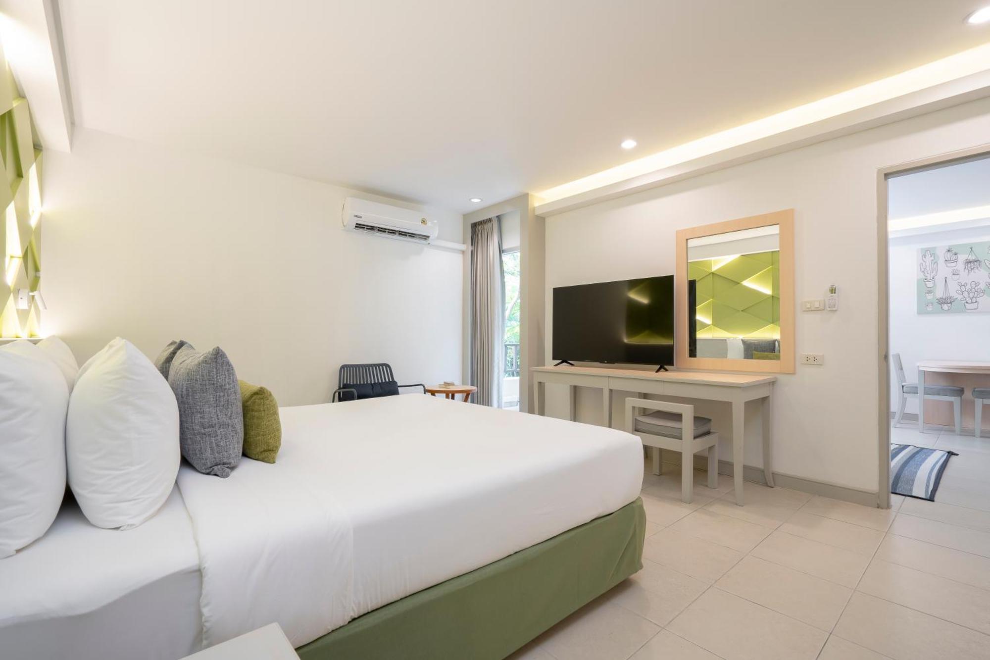 The Green Park Resort Pattaya Exterior photo
