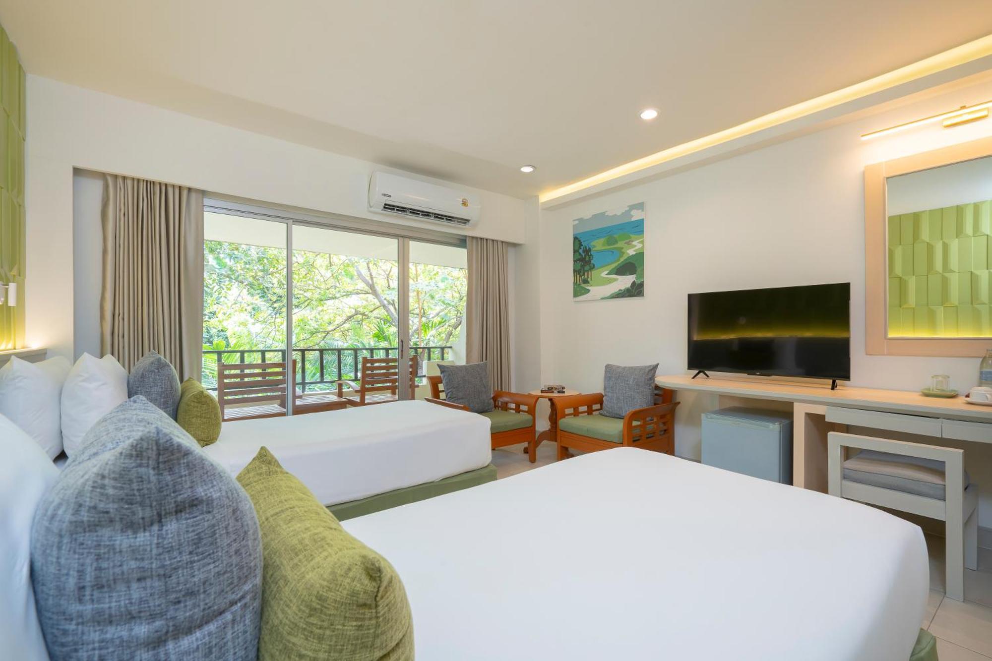 The Green Park Resort Pattaya Exterior photo